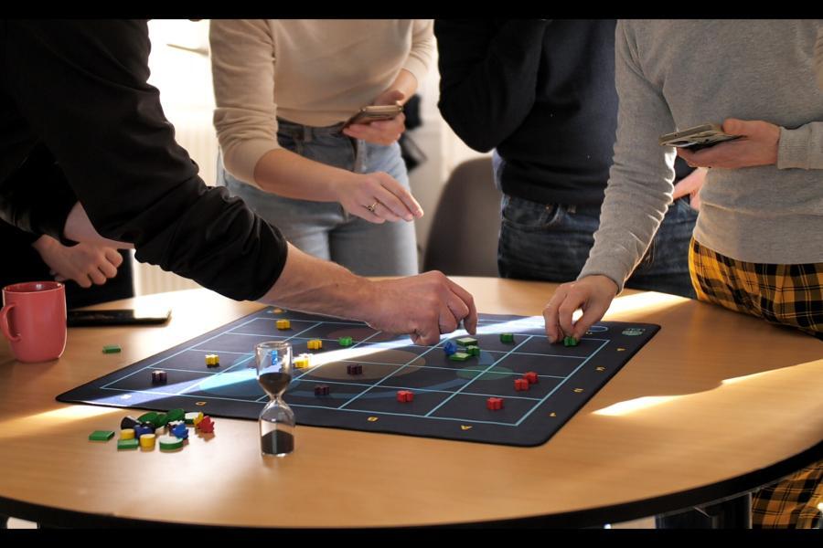 Menschen beim Spielen